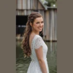 15 Chic Bridal Layered Hair Options That Wow: From Short to Long